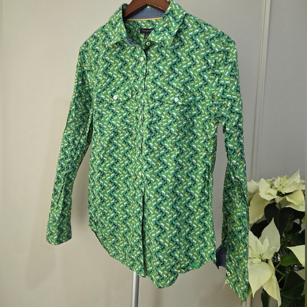 Talbots Womens Shirt Sz.10  Breasted Pockets Horse Print